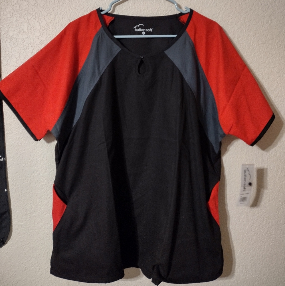 Buttersoft Scrub Top
